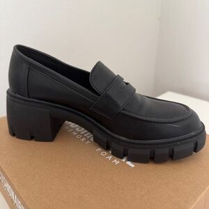 Chunky black loafers size 8 - Cushionaire